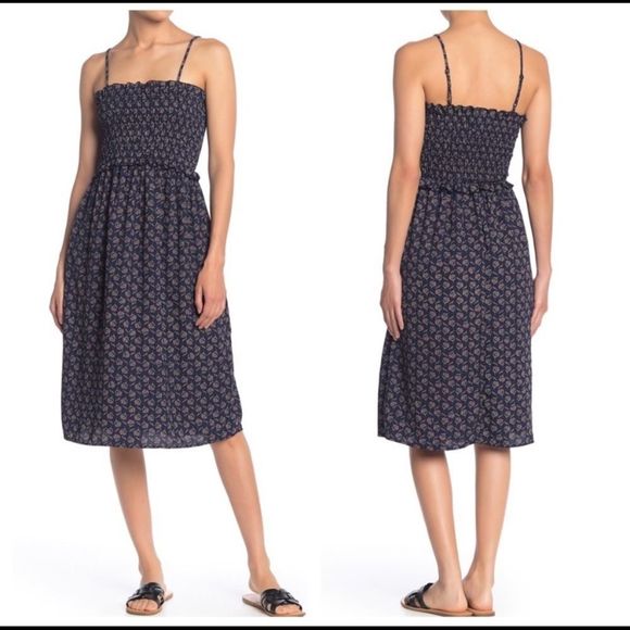 NWT Abound Smocked Navy Floral Sundress - Picture 1 of 8